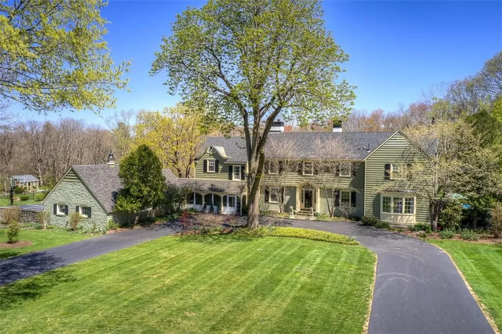 21 Prospect Street Seekonk MA 02771