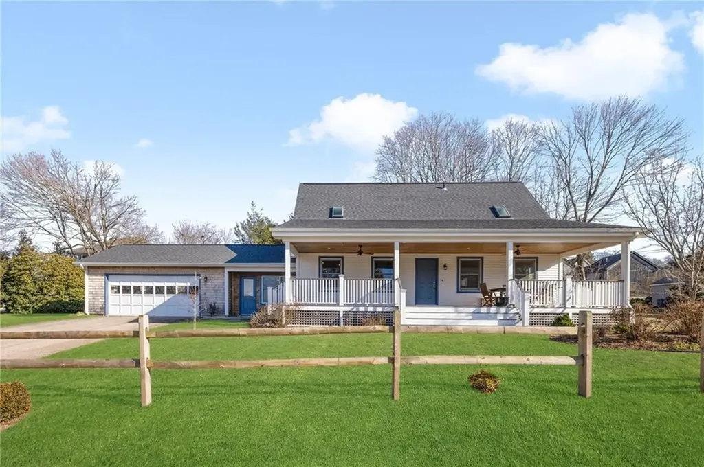 9 Pleasant View Avenue Jamestown RI 02835