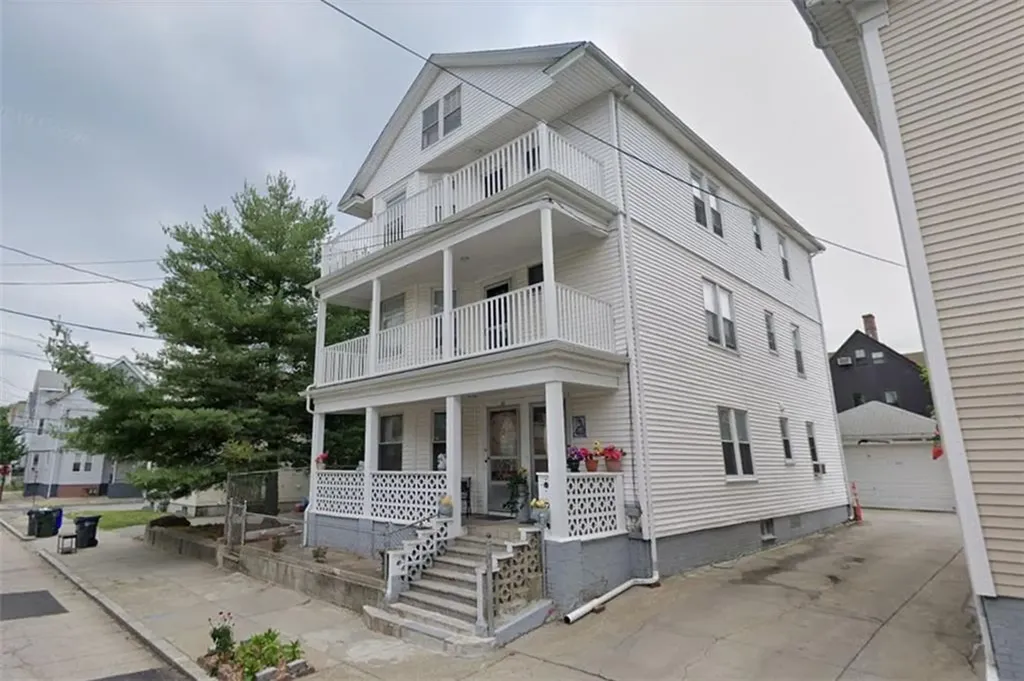 57 Daboll Street Providence RI 02907