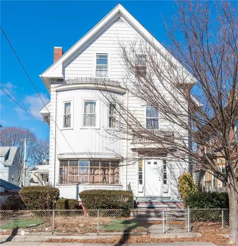 182 Cottage Street Pawtucket RI 02860