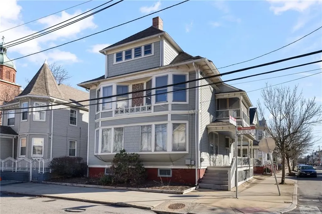 646 Public Street Providence RI 02907