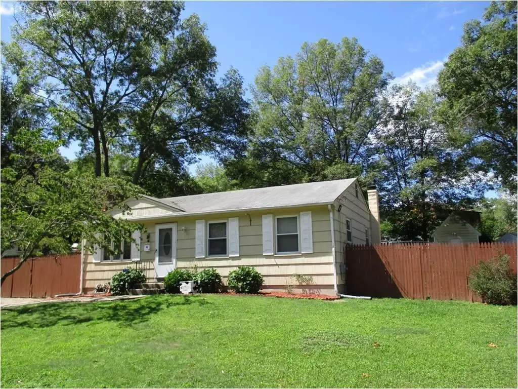 10 Amherst Avenue Coventry RI 02816