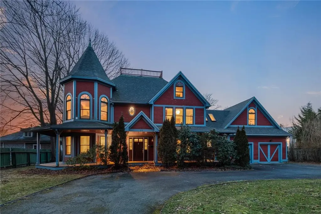 11 Sylvan Street Newport RI 02840
