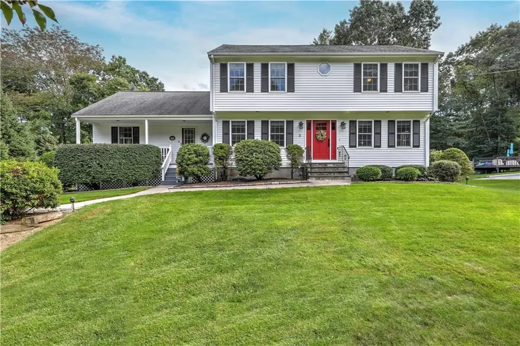 3 Anvil Drive Cumberland RI 02864