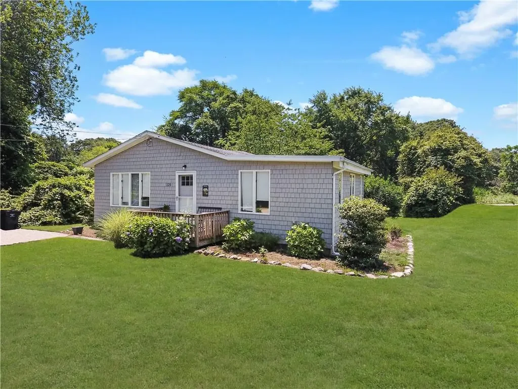 125 Bonnet Shores Road Narragansett RI 02882