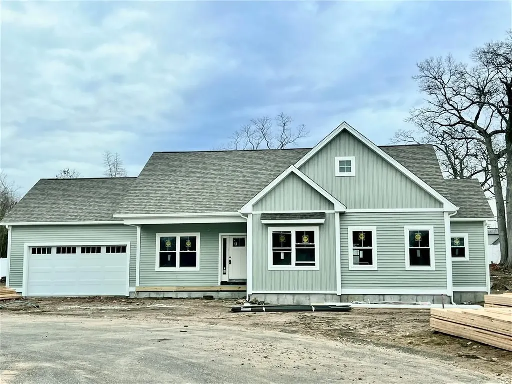 885 Sachem Road North Kingstown RI 02852