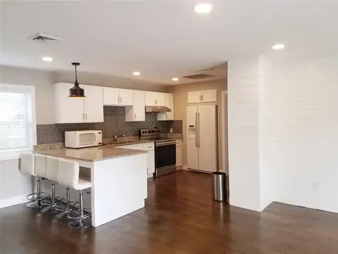 68 Memorial Boulevard Newport RI 02840