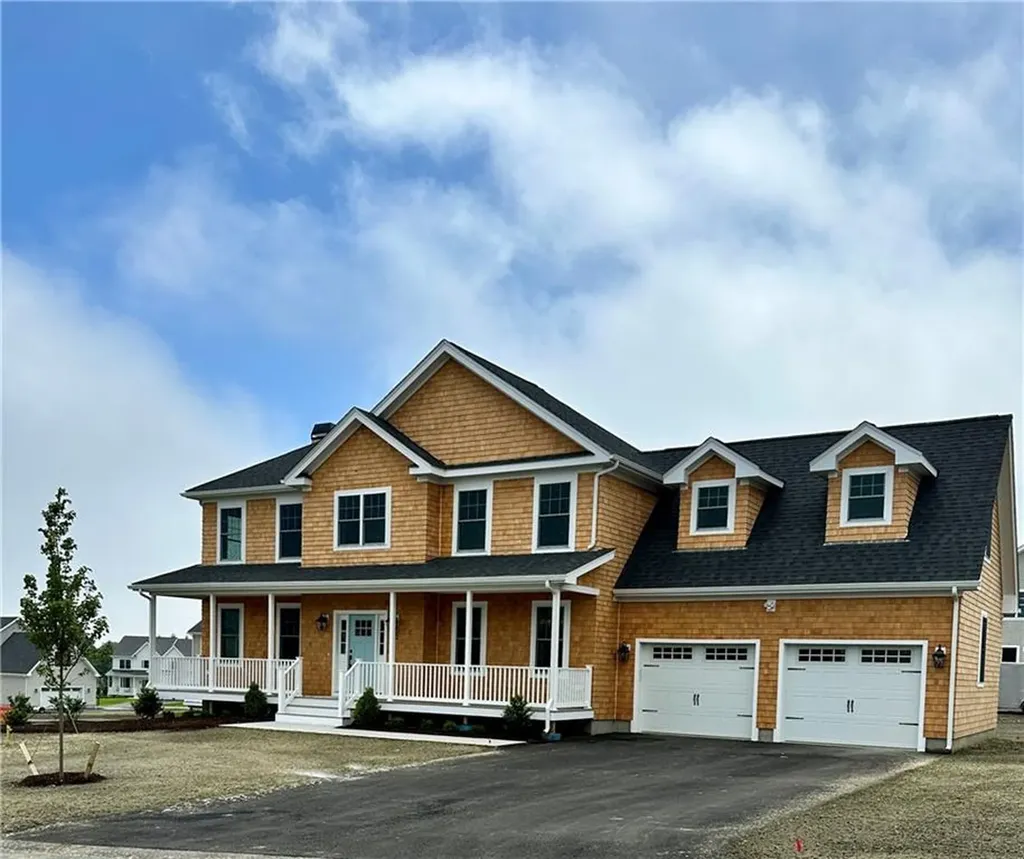 45 Ferreira Avenue Portsmouth RI 02871