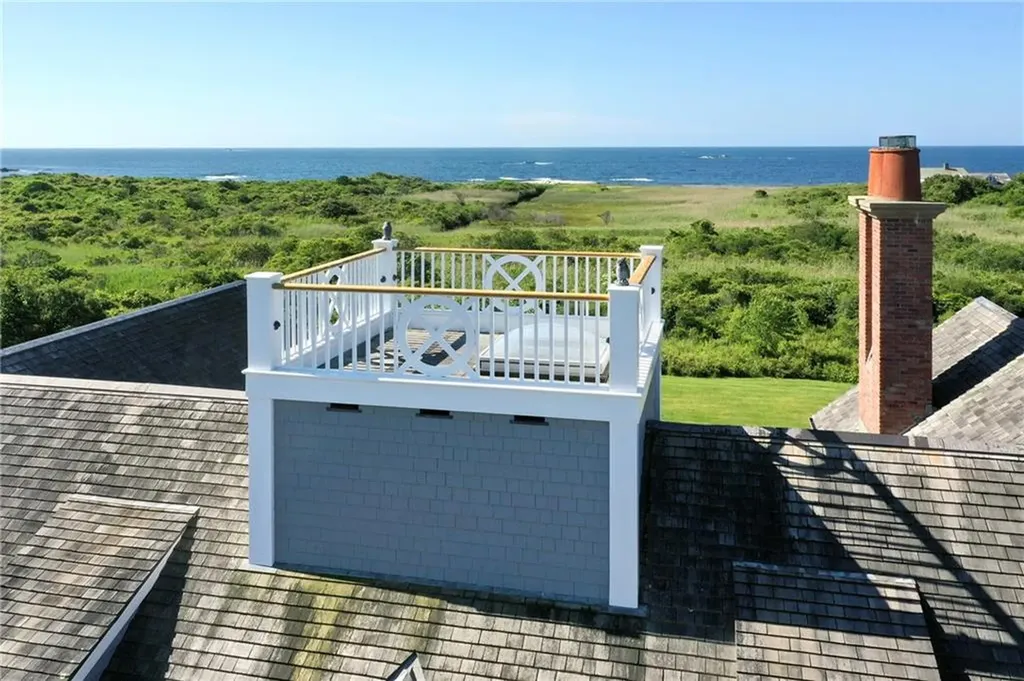 320 Harrison Avenue Newport RI 02840