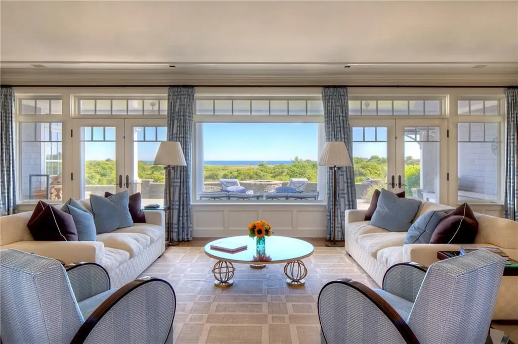 320 Harrison Avenue Newport RI 02840
