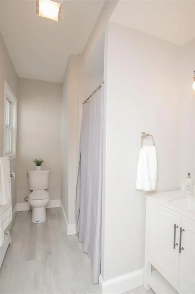 272 Veazie Street Providence RI 02904
