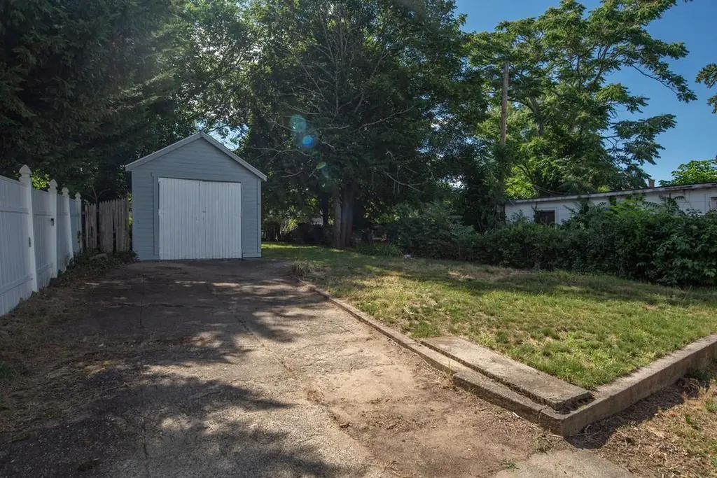 272 Veazie Street Providence RI 02904