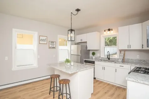 272 Veazie Street Providence RI 02904