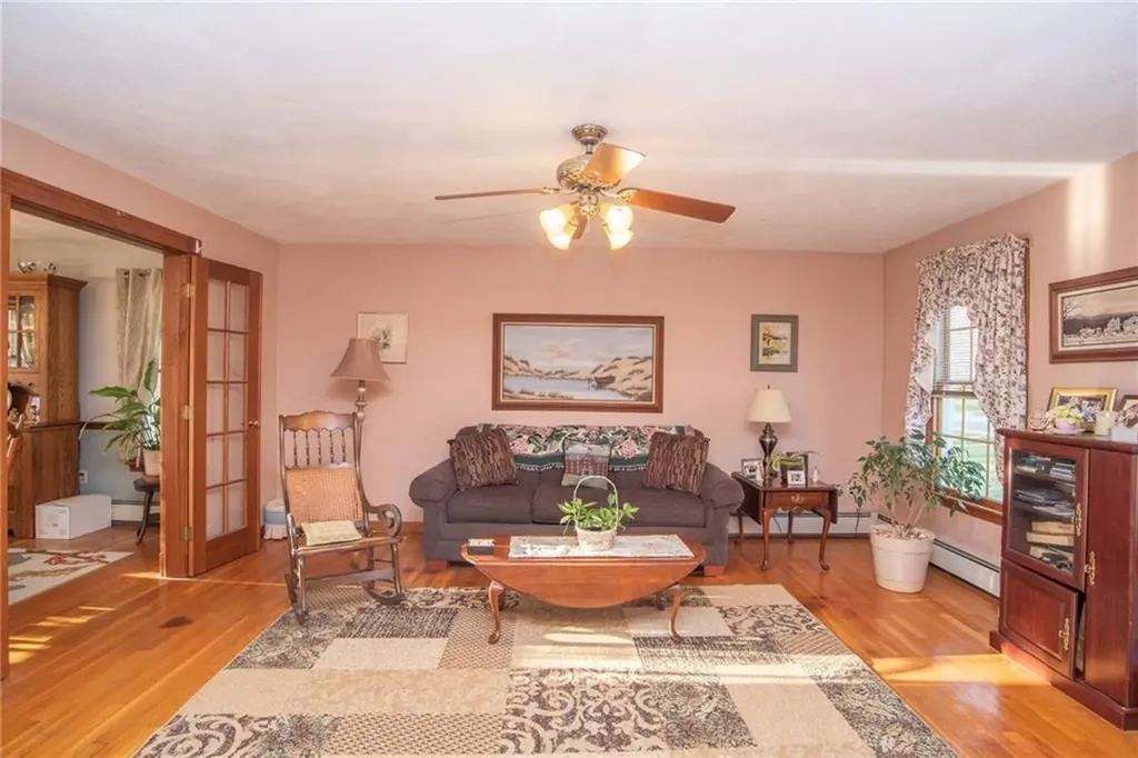 50 Tower Hill Road Tiverton RI 02878