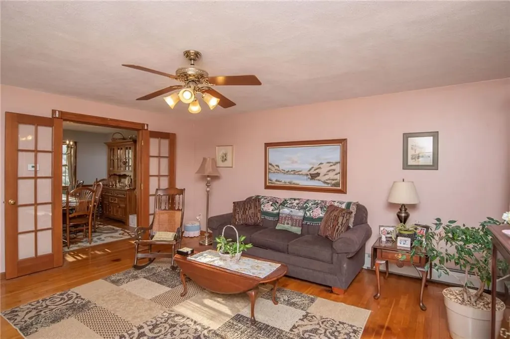 50 Tower Hill Road Tiverton RI 02878