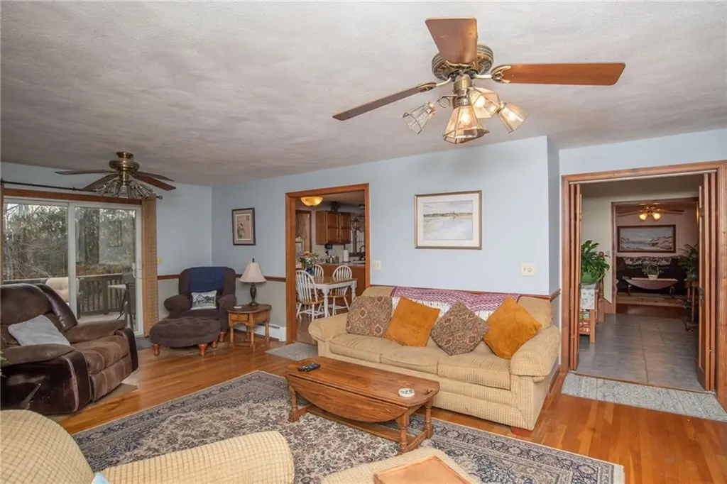 50 Tower Hill Road Tiverton RI 02878