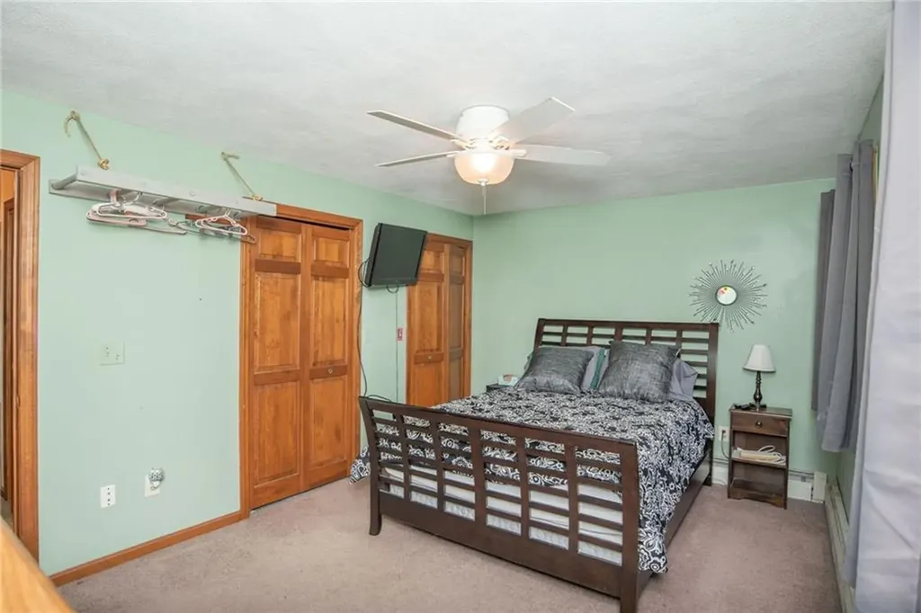 50 Tower Hill Road Tiverton RI 02878