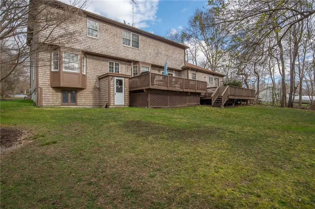 50 Tower Hill Road Tiverton RI 02878