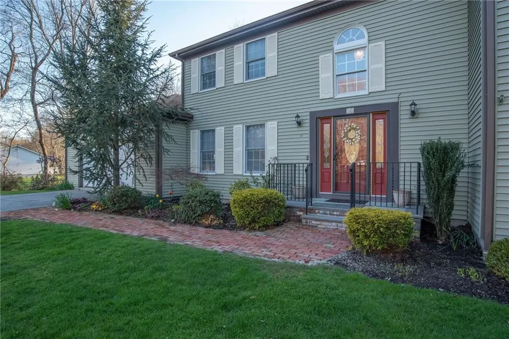 50 Tower Hill Road Tiverton RI 02878