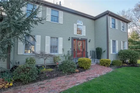 50 Tower Hill Road Tiverton RI 02878