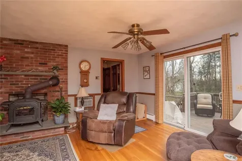 50 Tower Hill Road Tiverton RI 02878