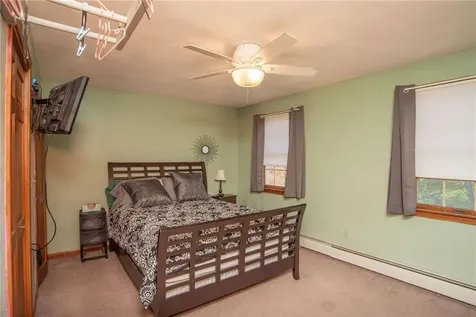 50 Tower Hill Road Tiverton RI 02878