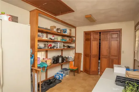 50 Tower Hill Road Tiverton RI 02878