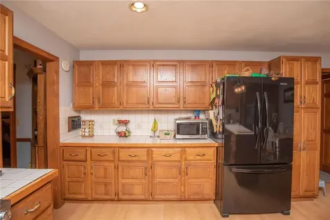 50 Tower Hill Road Tiverton RI 02878