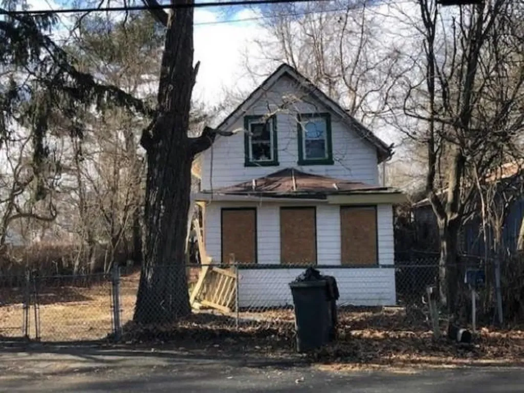 179 Canfield Avenue Warwick RI 02889