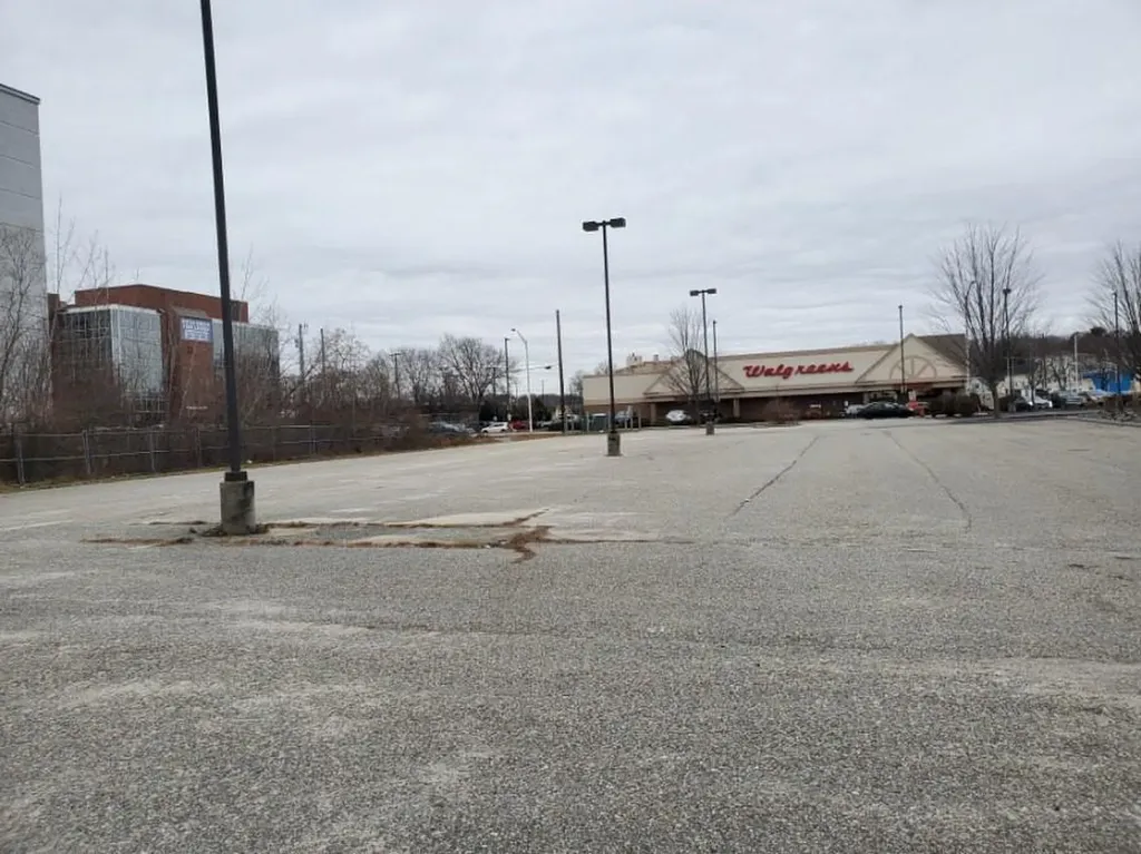 603 Clinton Street Woonsocket RI 02895