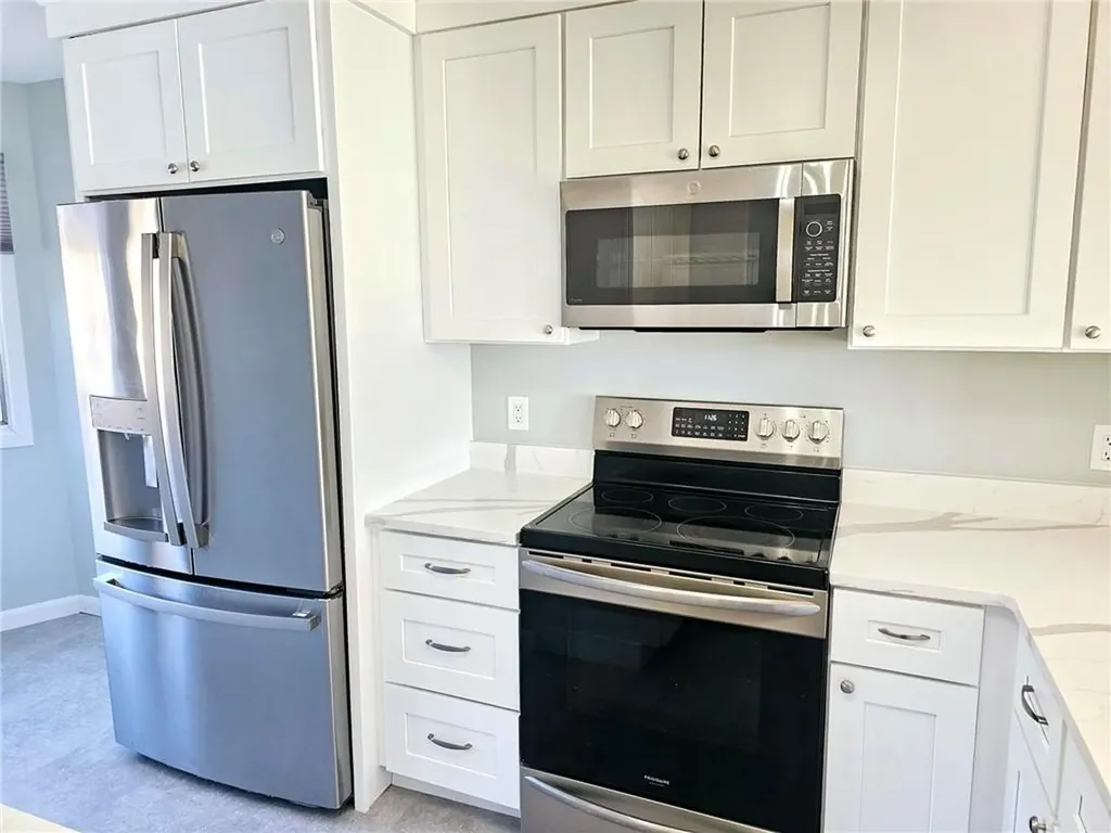 282 A Shore Road Westerly RI 02891