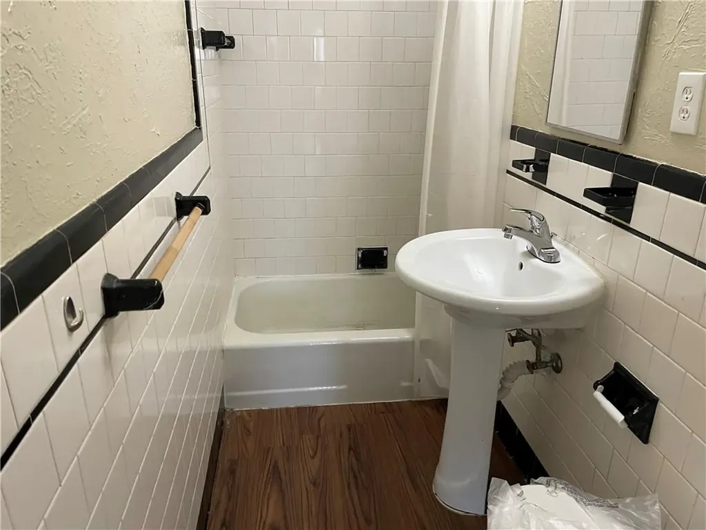168 Whitehall Street Providence RI 02909