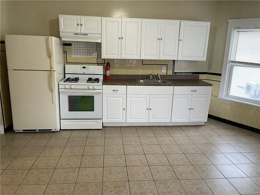 168 Whitehall Street Providence RI 02909