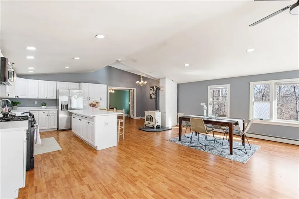 31 Cucumber Hill Road Foster RI 02825