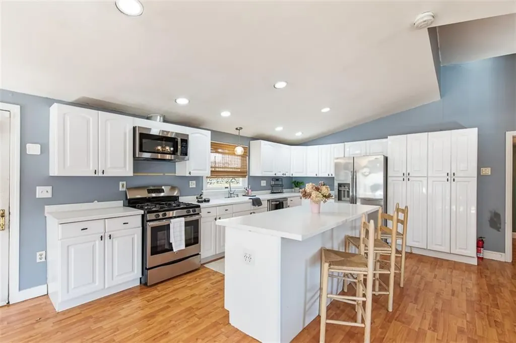 31 Cucumber Hill Road Foster RI 02825