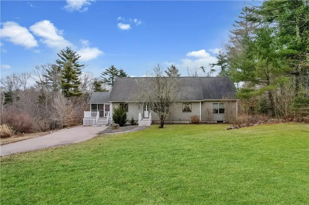 41 Indian Cedar Drive Charlestown RI 02813