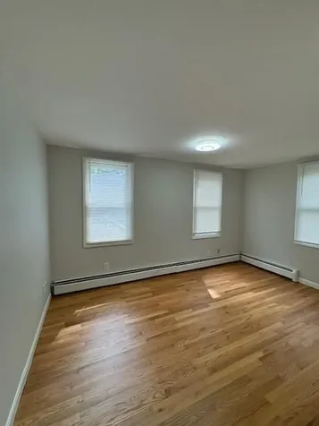 139 Bradford Street Bristol RI 02809