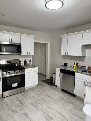 139 Bradford Street Bristol RI 02809