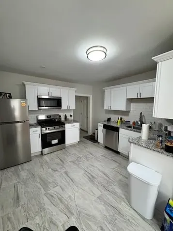 139 Bradford Street Bristol RI 02809