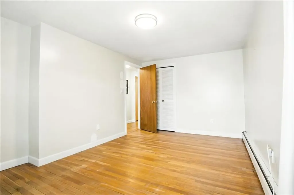 31 Seaview Court Tiverton RI 02878