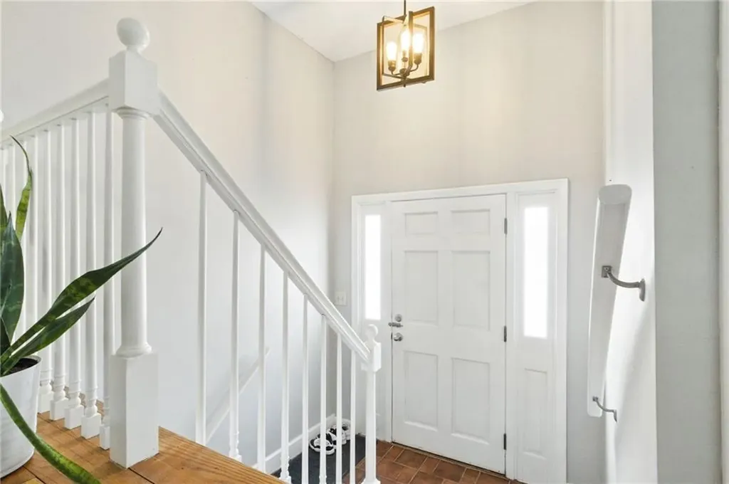 31 Seaview Court Tiverton RI 02878