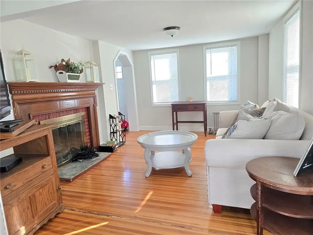 91 Maple Avenue West Warwick RI 02893