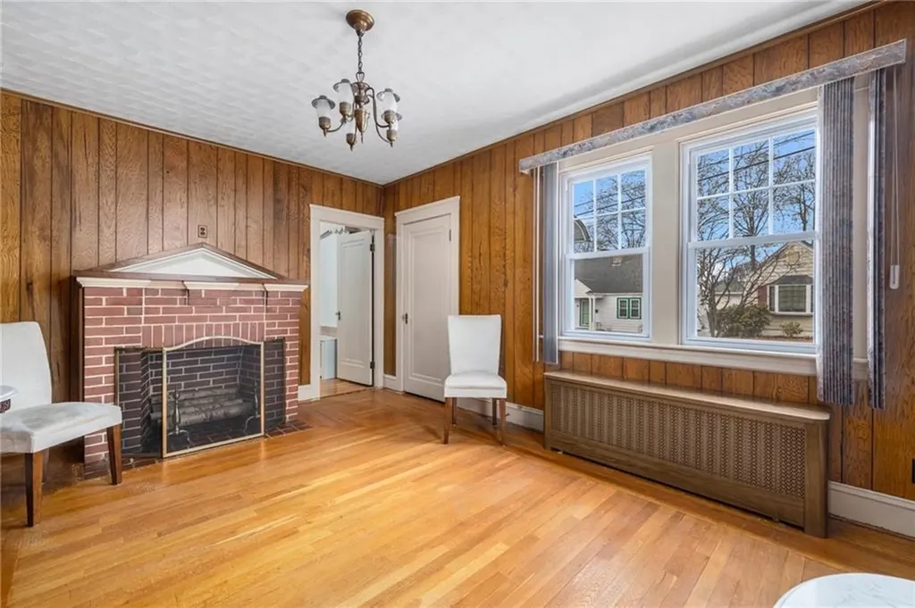 112 Bradley Street Providence RI 02908