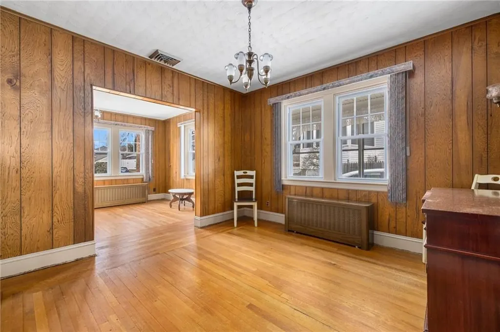 112 Bradley Street Providence RI 02908