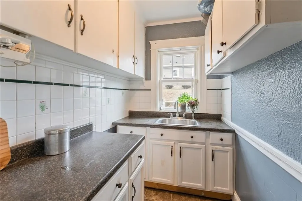 161 Lynch Street Providence RI 02908