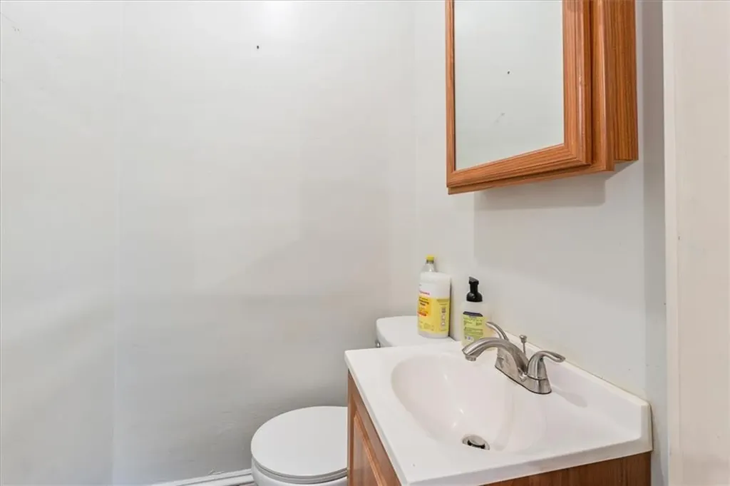 161 Lynch Street Providence RI 02908