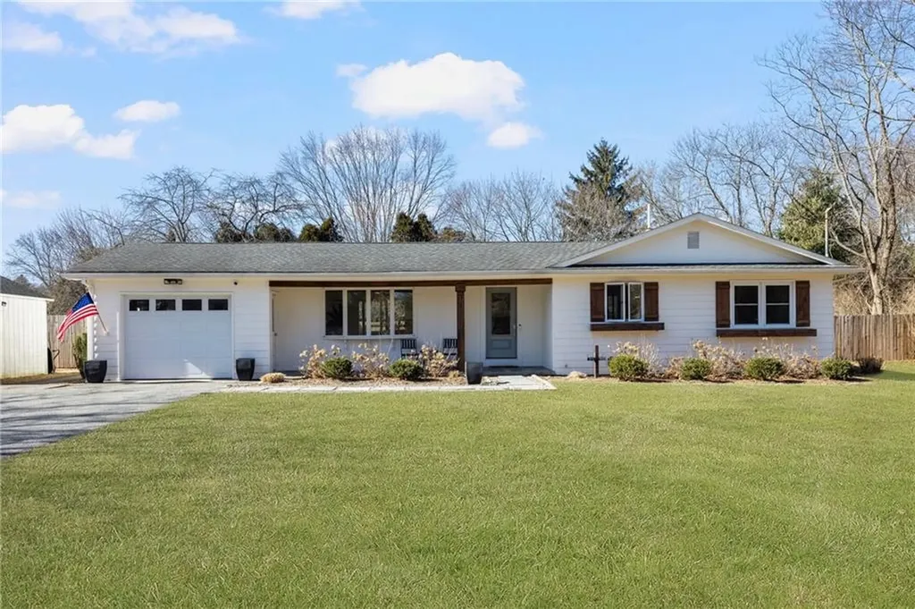 37 Fletcher Road North Kingstown RI 02852