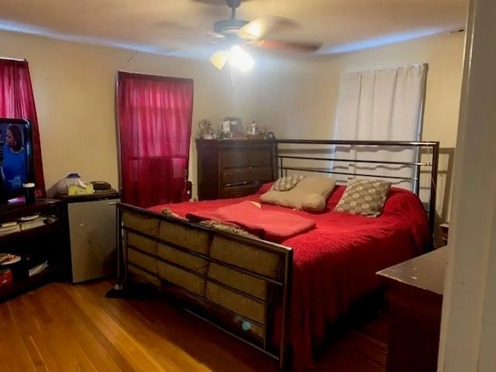 32 Maxfield Avenue East Providence RI 02914