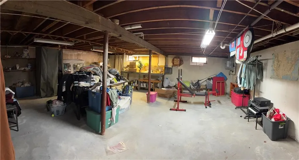 32 Maxfield Avenue East Providence RI 02914