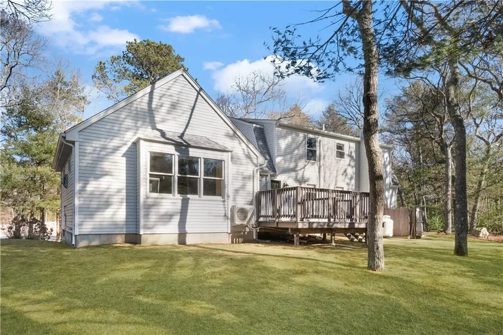 45 Crestwood Lane Charlestown RI 02813